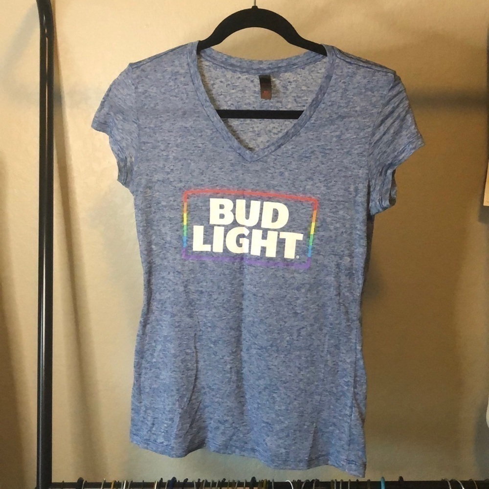 𝅺budlight Pride Burnout V Neck Graphic Tshirt